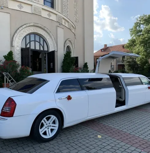Warsaw LIMOUSINE
