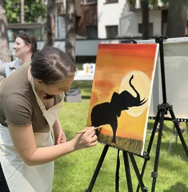 Warsaw PAINTING WITH WINE Warsaw PAINTING WITH WINE