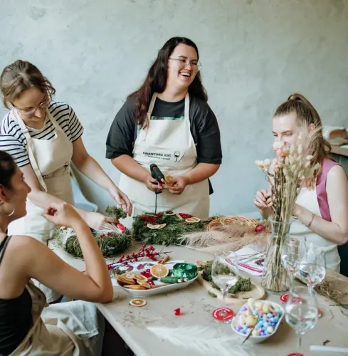 Krakow WREATH DECORATING WORKSHOPS